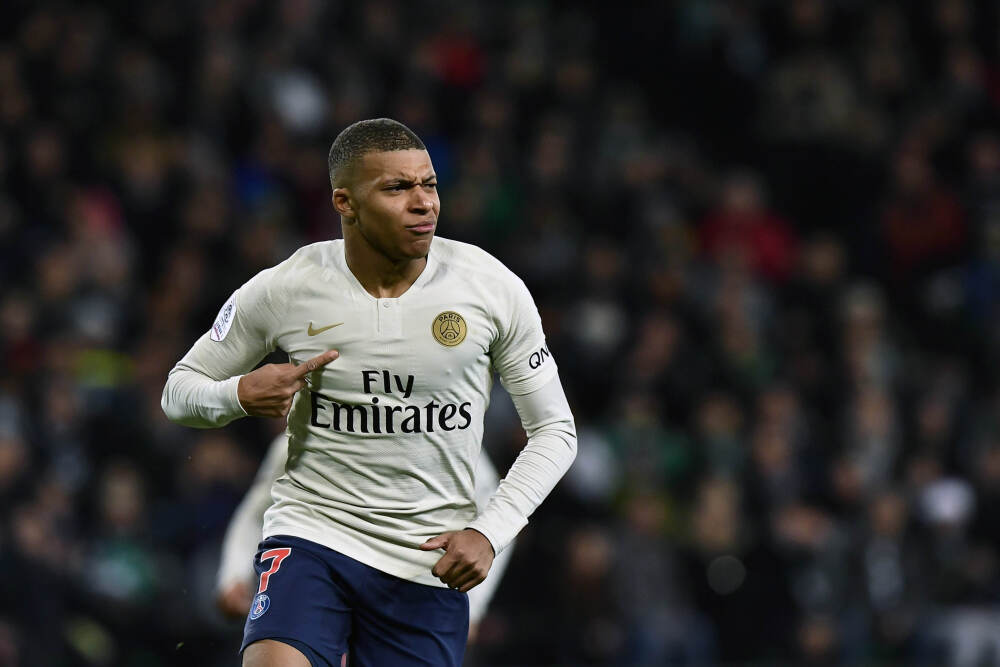 方程豹钛7首发搭载比亚迪畅联App 适配多品牌Pad